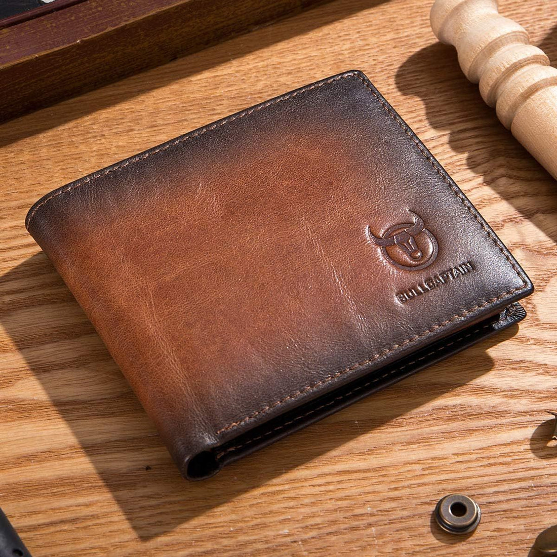 Men's RFID Wallets Slim Bifold Genuine Leather Front Pocket Wallet